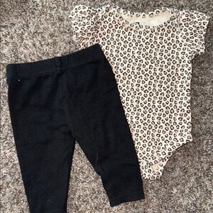 Black Matching Leggings Set with Athletic Stretch